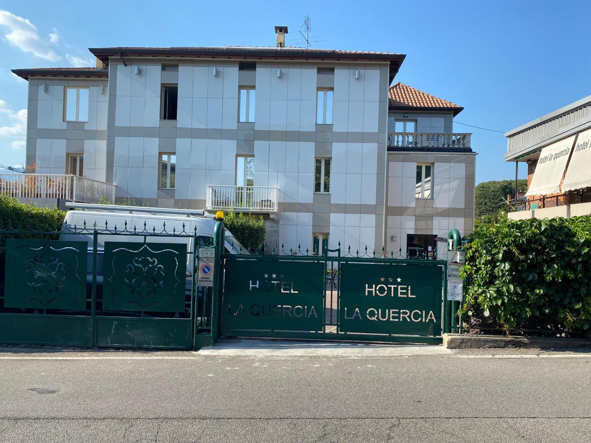 Hotel La Quercia Mozzo ภายนอก รูปภาพ